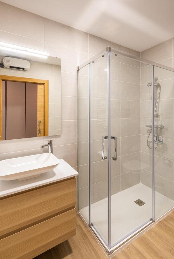 Apartament Alameda Recalde Centro Bilbao Zewnętrze zdjęcie