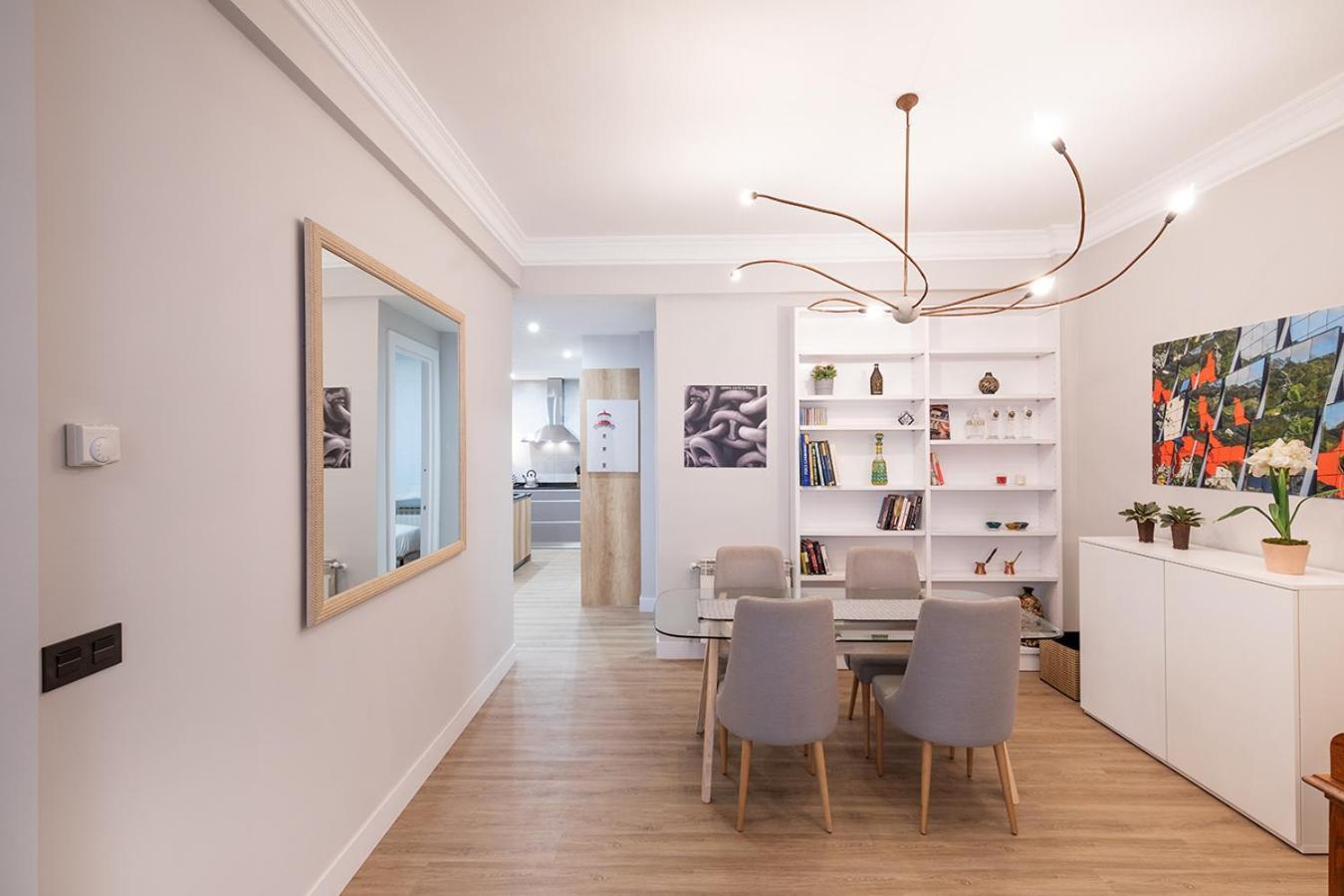 Apartament Alameda Recalde Centro Bilbao Zewnętrze zdjęcie